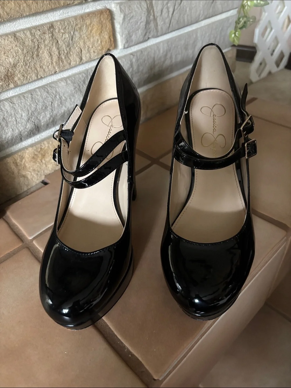 Jessica Simpson JP-Erimma Black Patent Platform Mary Janes - Size 8M - Picture 2 of 12